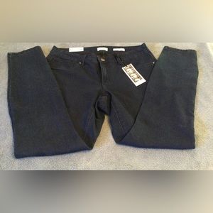 Jessica Simpson (kiss me skinny) Jeans, Size 14W